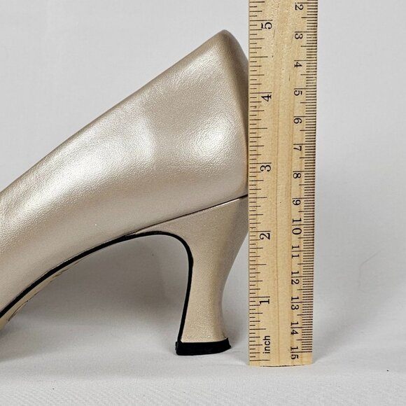 Worthington Soft Collection Jill 2.5" Heels 8.5M Cream Gold Business Casual Shoe - Picture 16 of 16